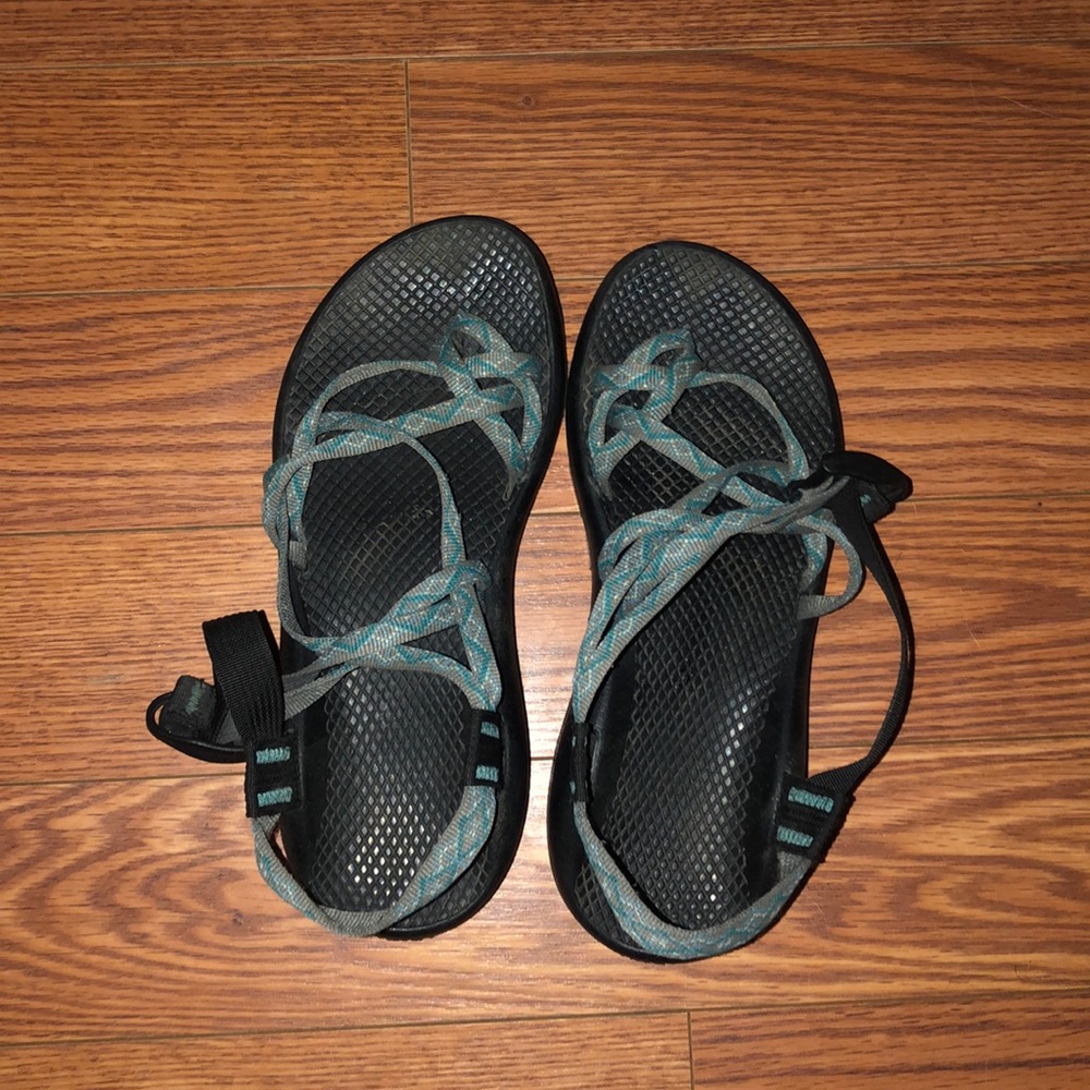 Women’s blue chacos